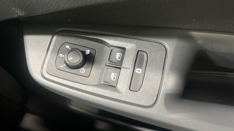 Ford Tourneo Connect 2.0 EcoBlue Titanium 5dr Auto Diesel Estate